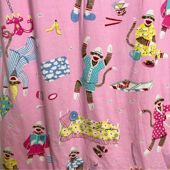 Nick & Nora Ladies Sock Monkey Pillow Fight Sleep Shirt. Size Medium. - Picture 6 of 11